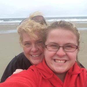 Meet your Posher, Cassie